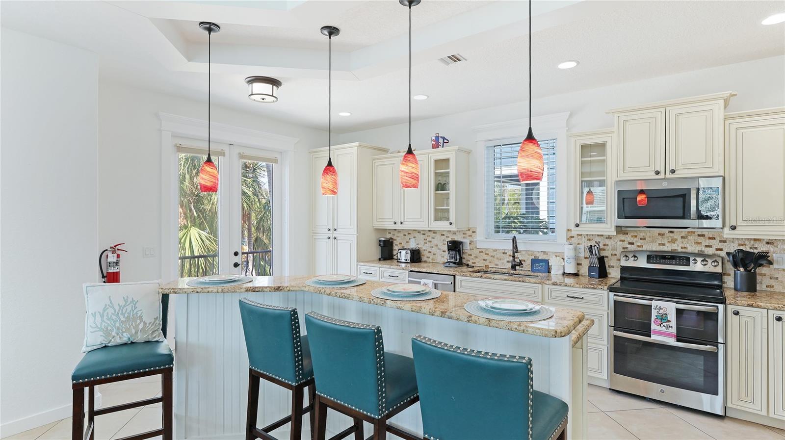 VILLAS ON FOURTH AVE - Residential