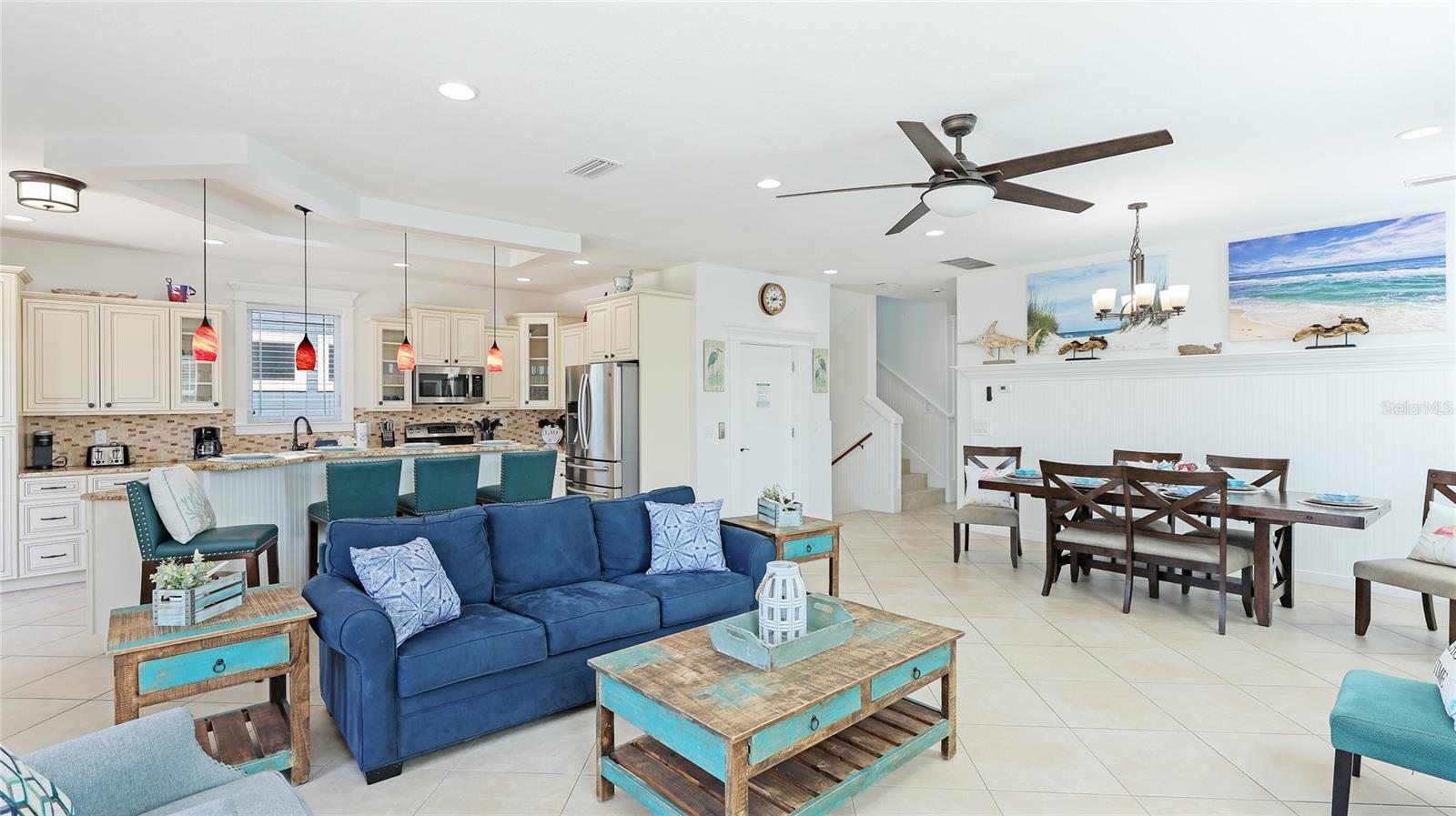 VILLAS ON FOURTH AVE - Residential