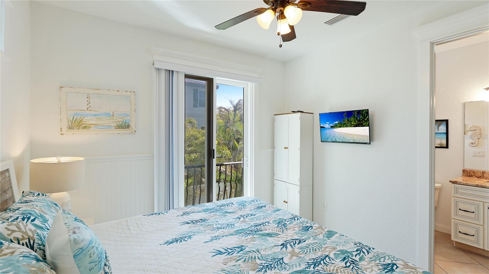 VILLAS ON FOURTH AVE - Residential