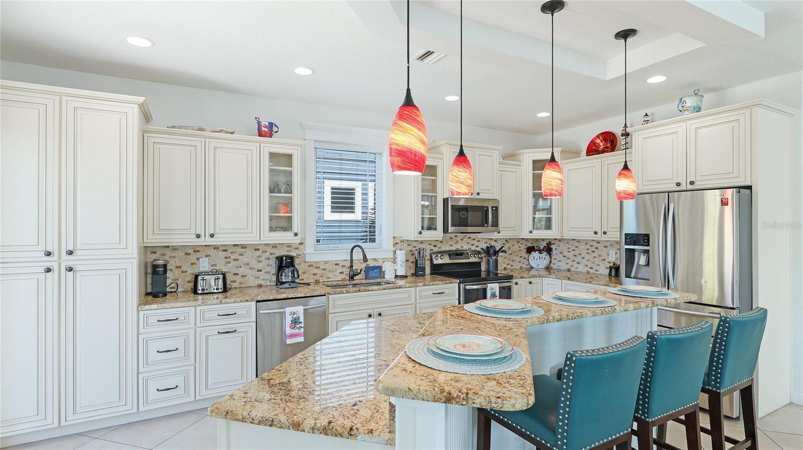 VILLAS ON FOURTH AVE - Residential