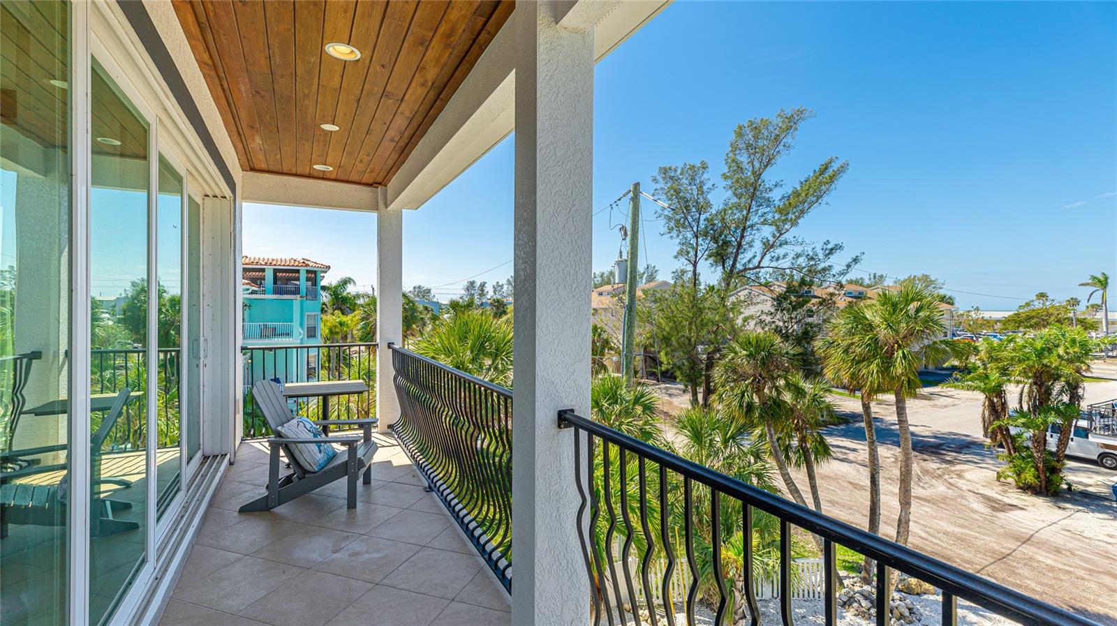 VILLAS ON FOURTH AVE - Residential