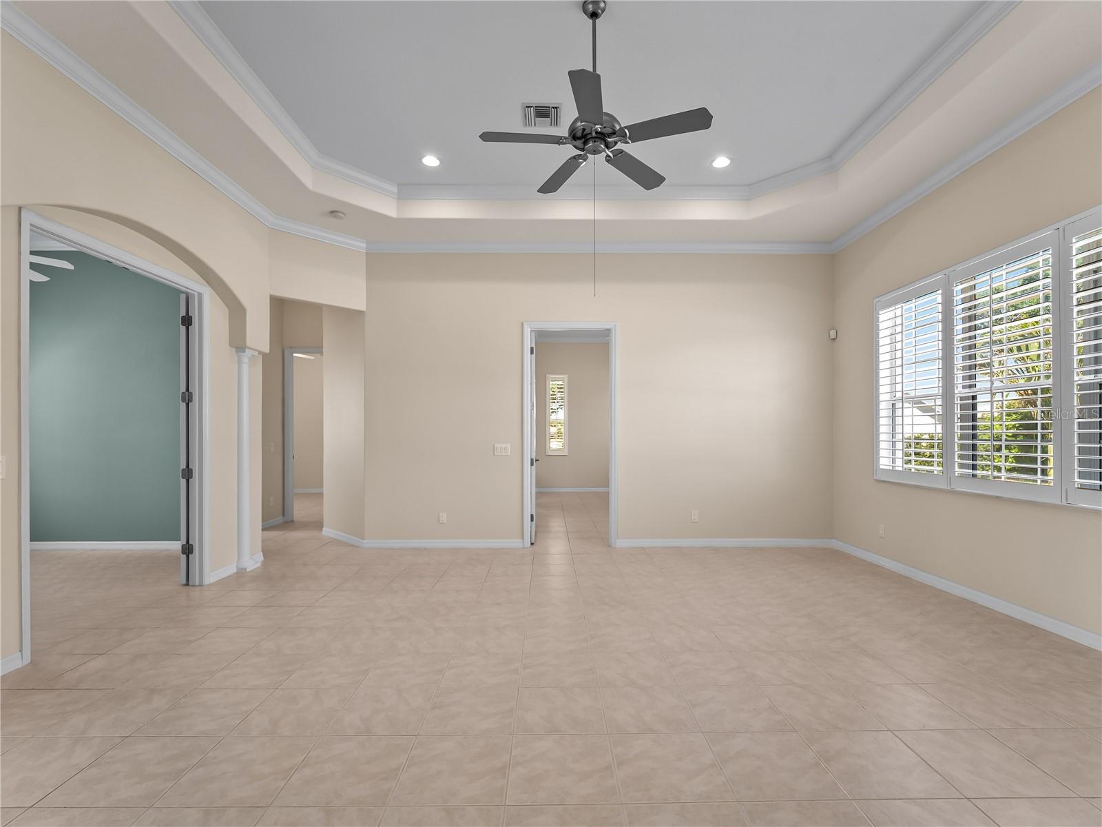 ENCLAVES OF VENICE NORTH - Residential