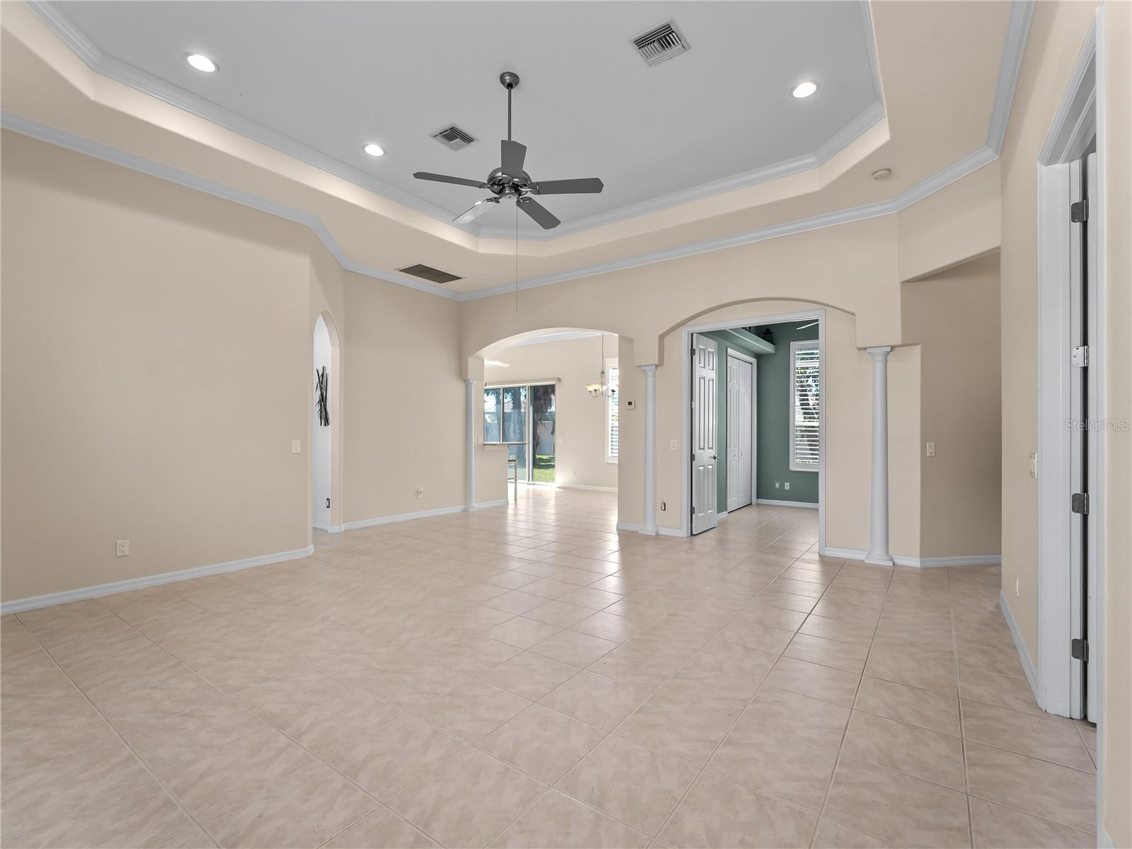 ENCLAVES OF VENICE NORTH - Residential