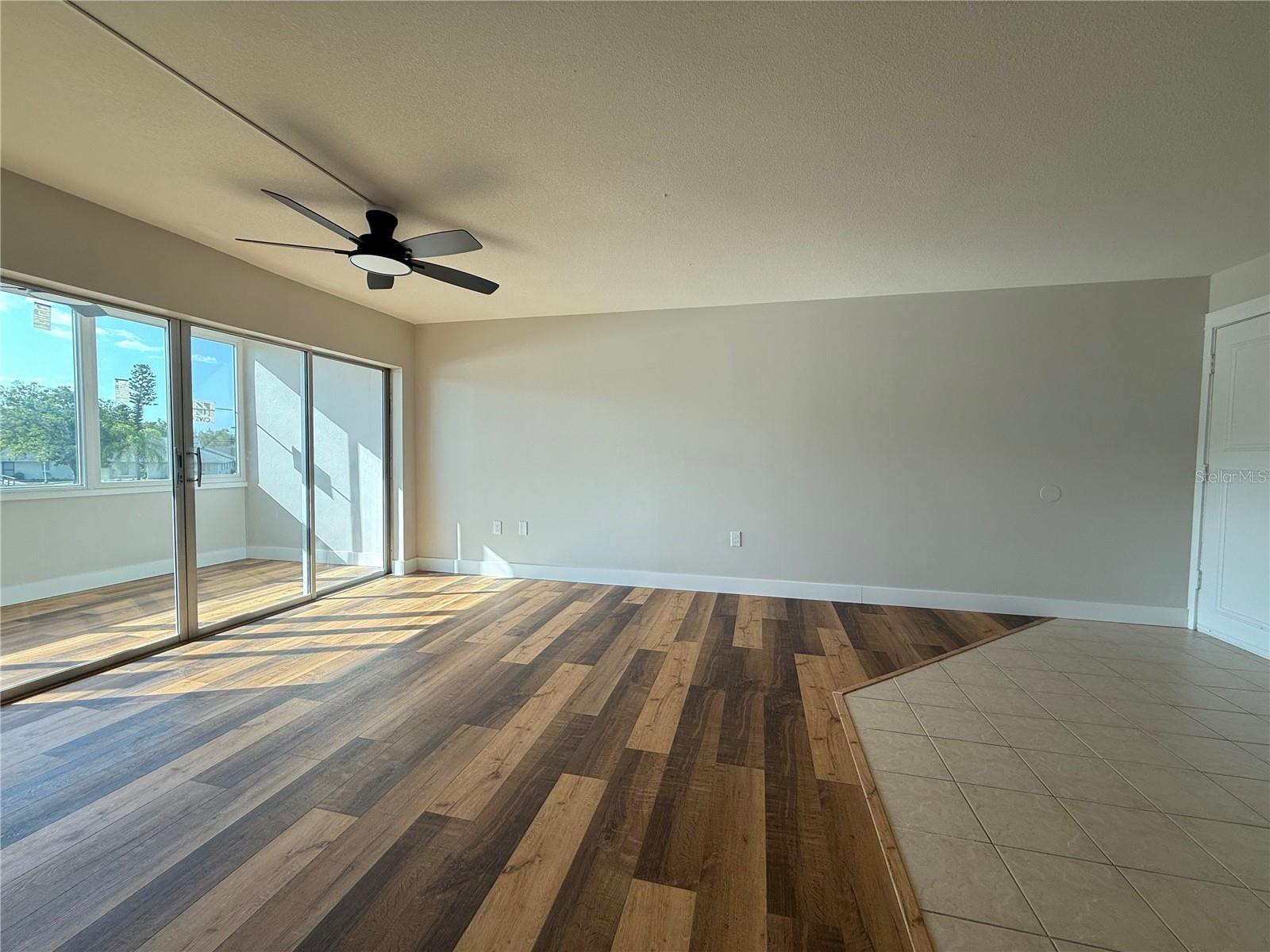 CHELSEA HOUSE - Residential