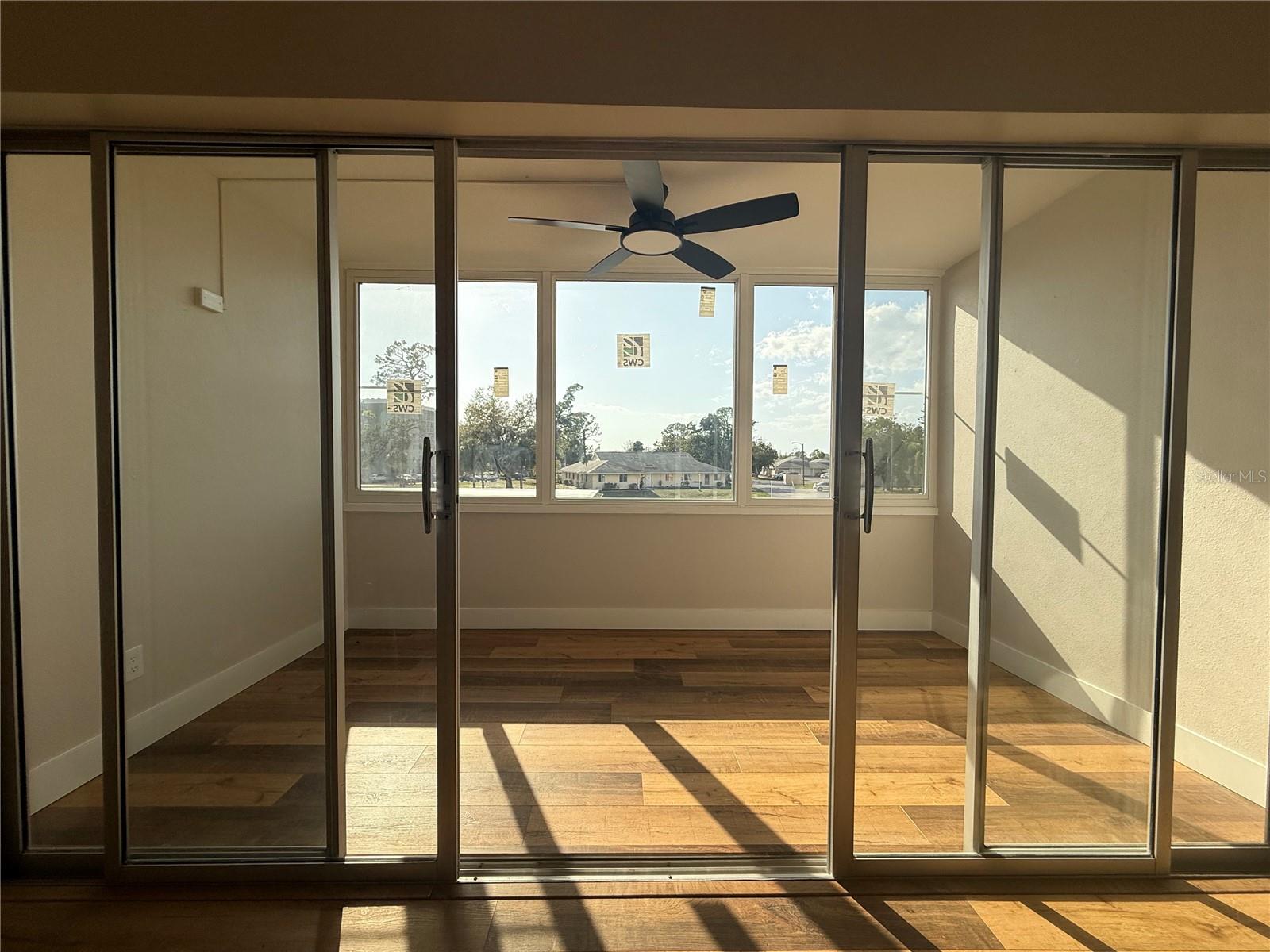 CHELSEA HOUSE - Residential