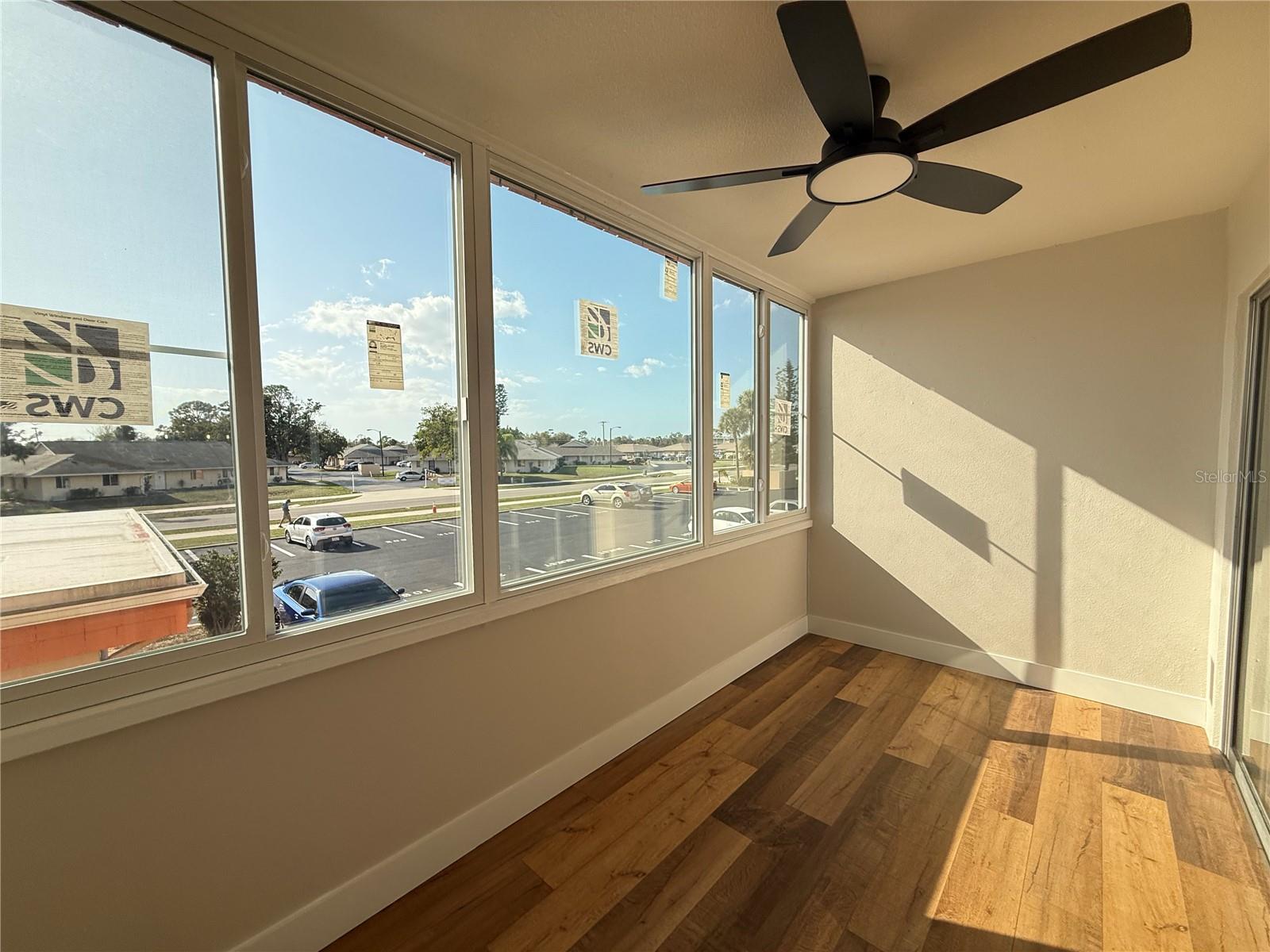 CHELSEA HOUSE - Residential