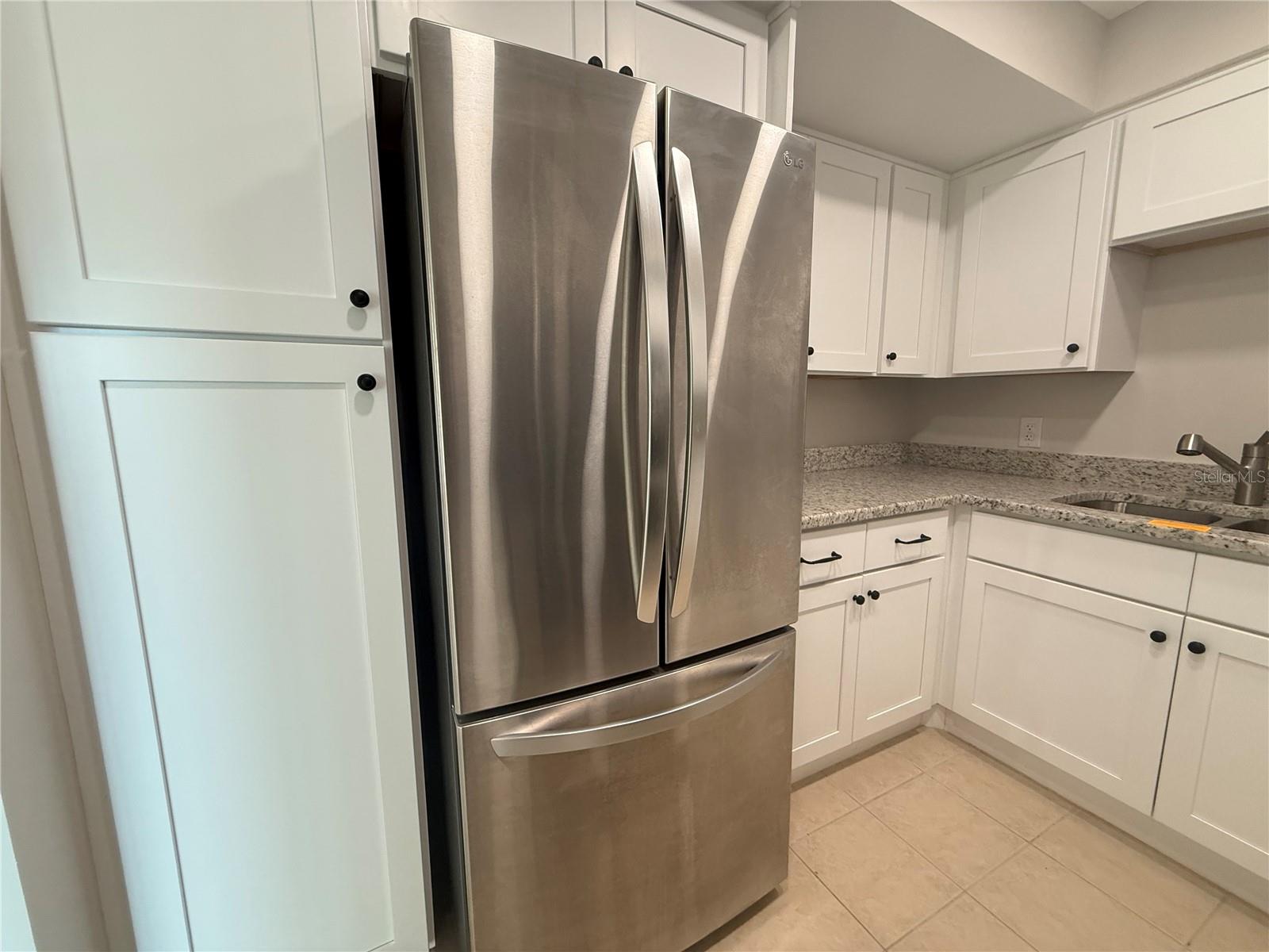 CHELSEA HOUSE - Residential