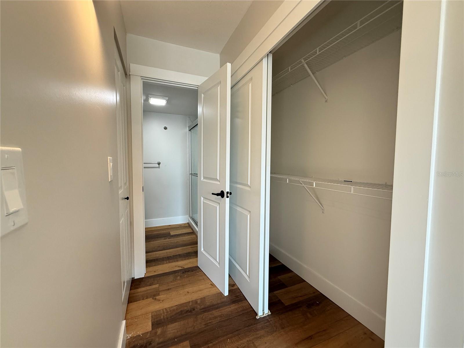 CHELSEA HOUSE - Residential