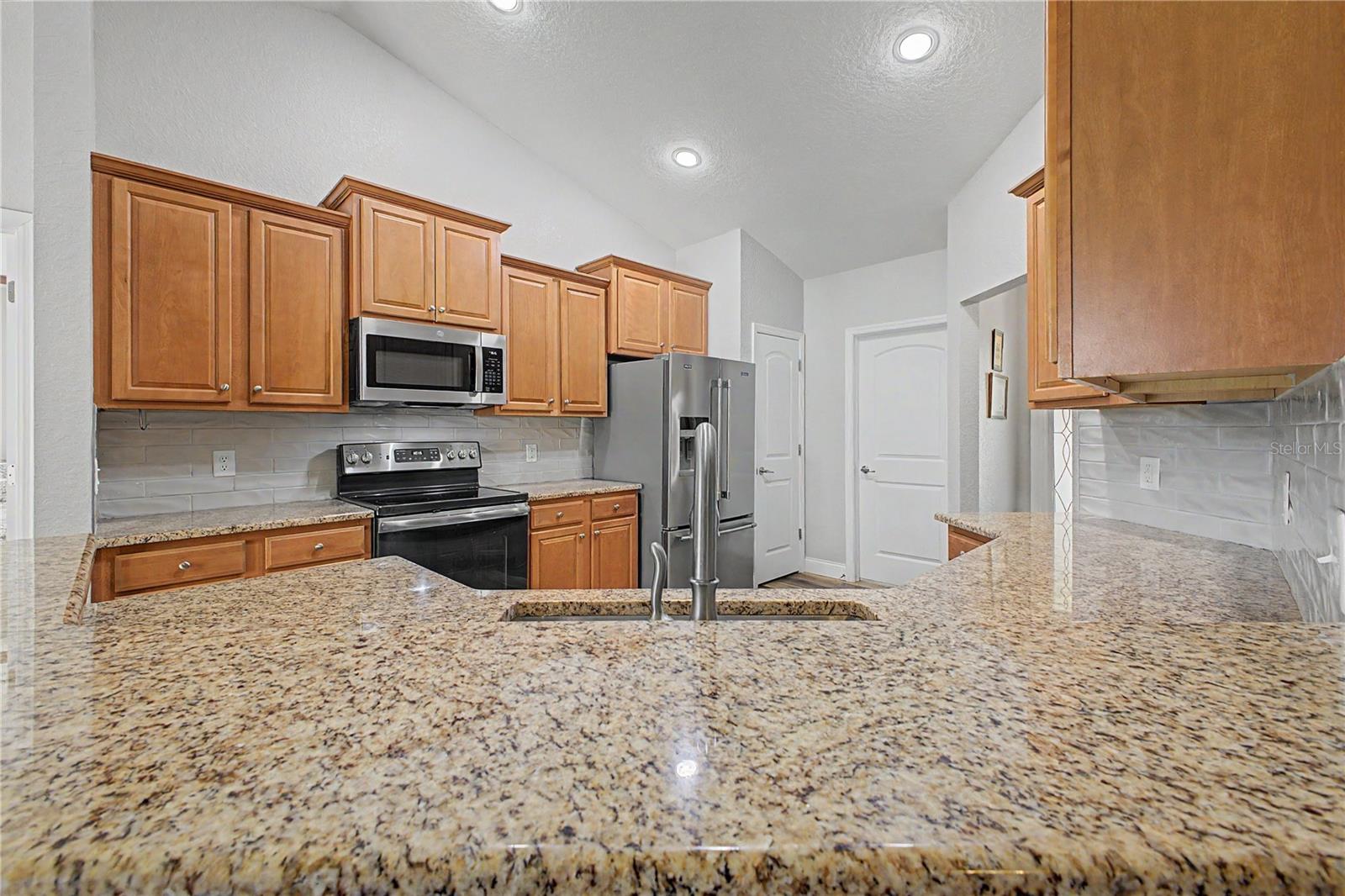 ROYAL HIGHLANDS - Residential