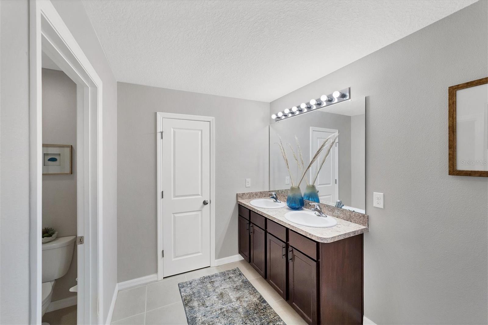 COTTAGES AT SAN LORENZO - Residential