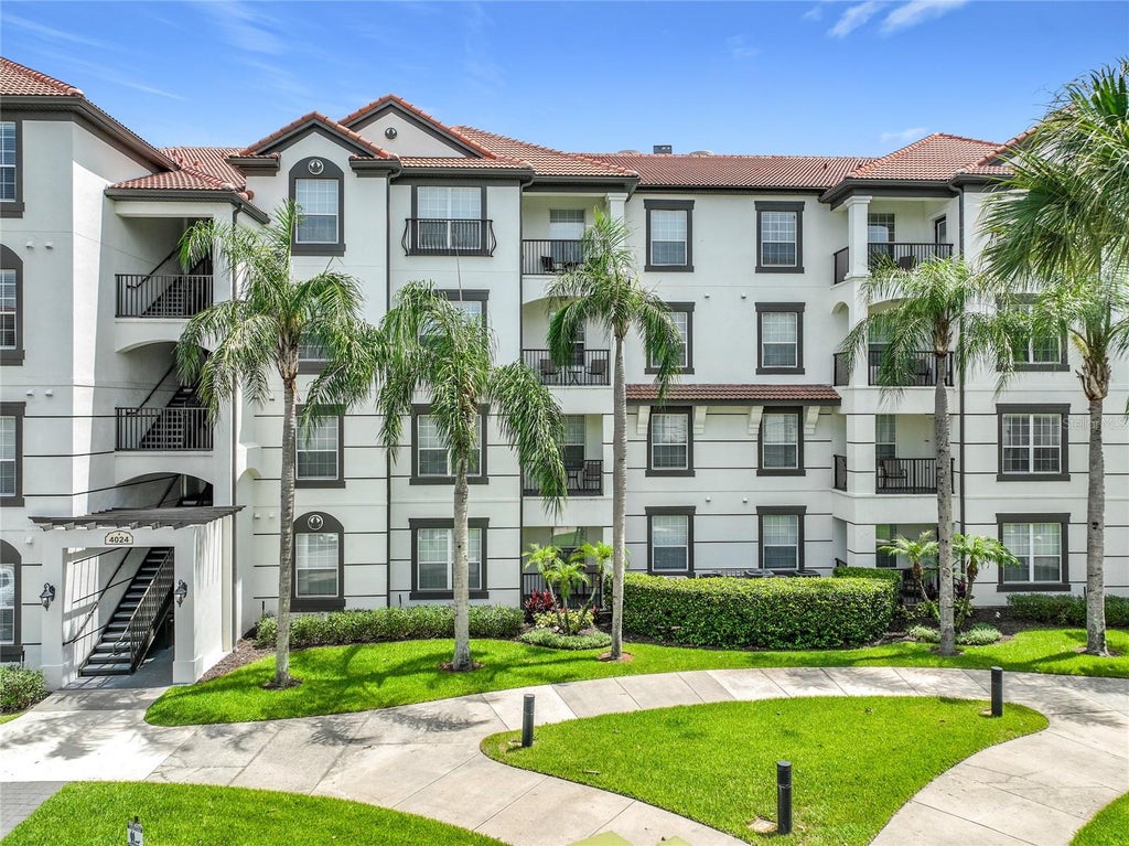 Photo of 4024 Breakview Drive #20904, Orlando, FL 32819 (MLS # O6425182)
