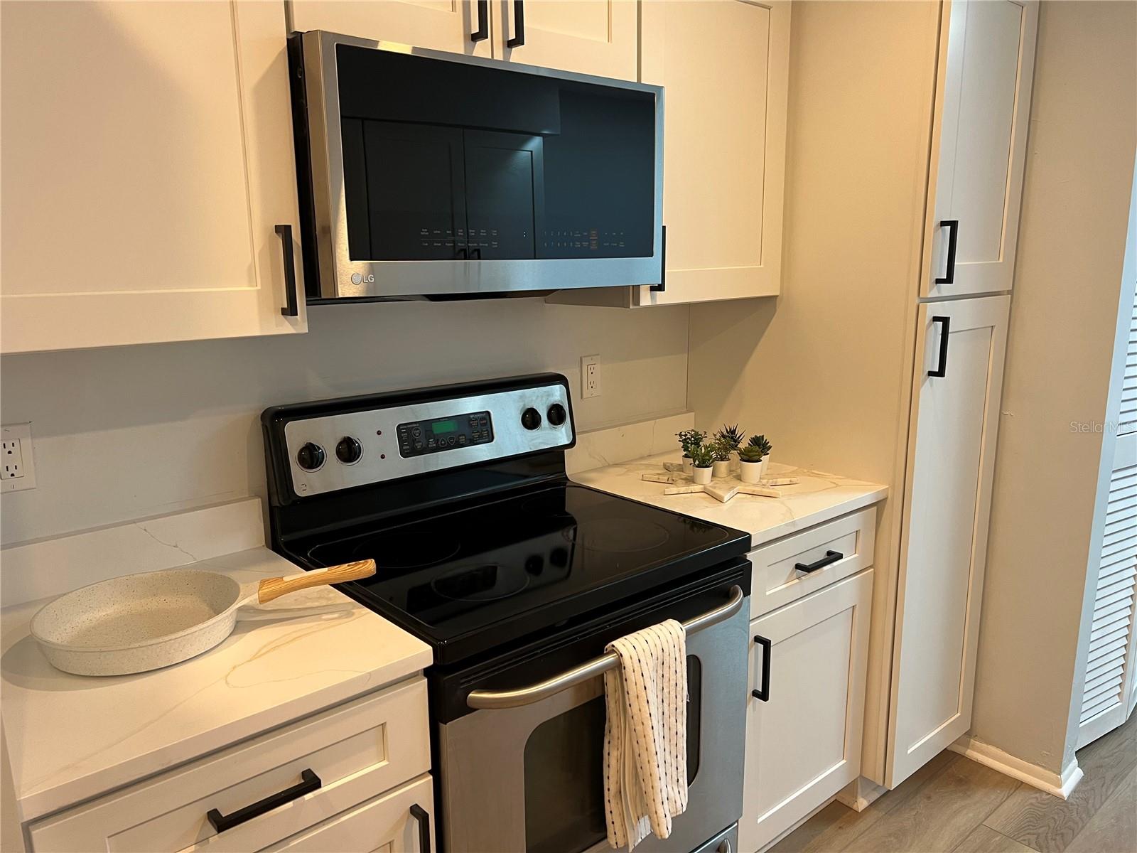 HAMMOCKS III - Residential