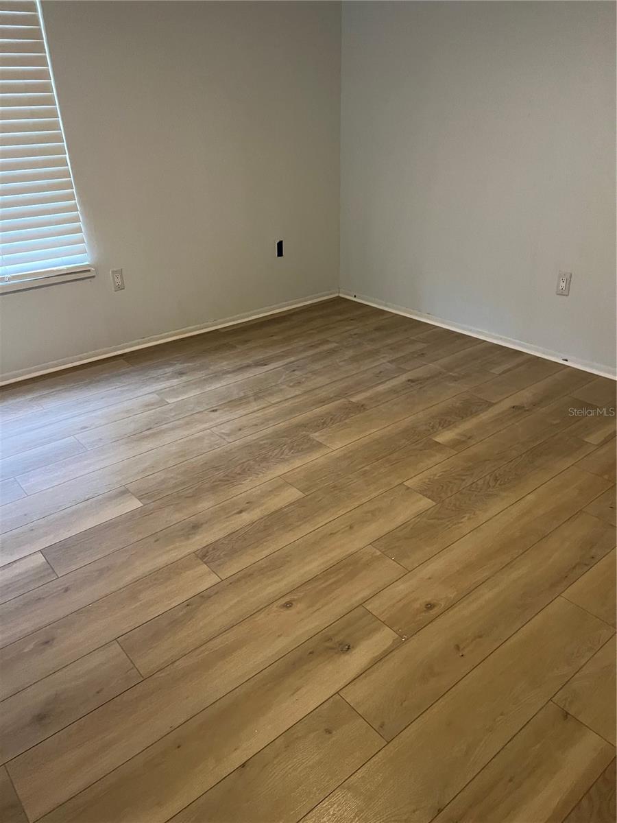 HAMMOCKS III - Residential