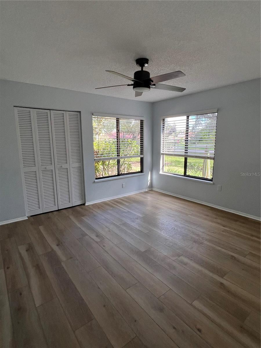 HAMMOCKS III - Residential