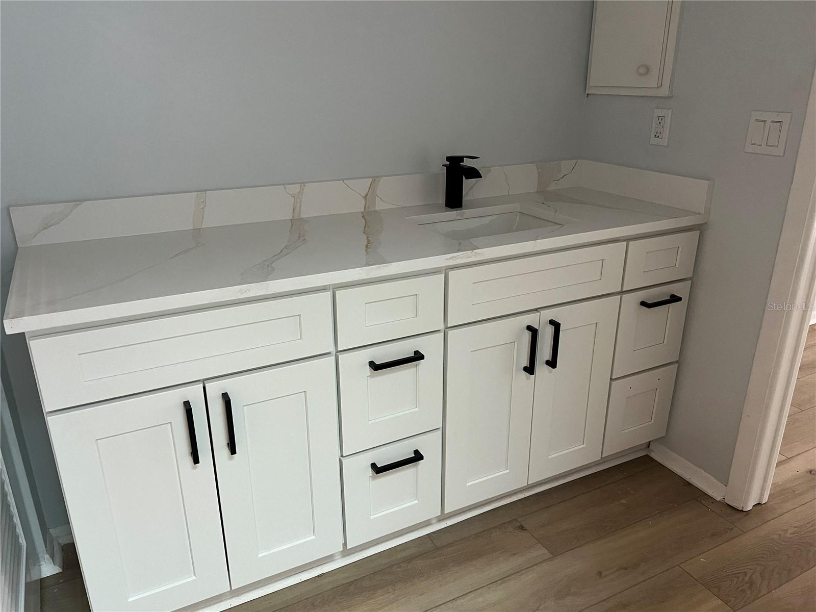 HAMMOCKS III - Residential