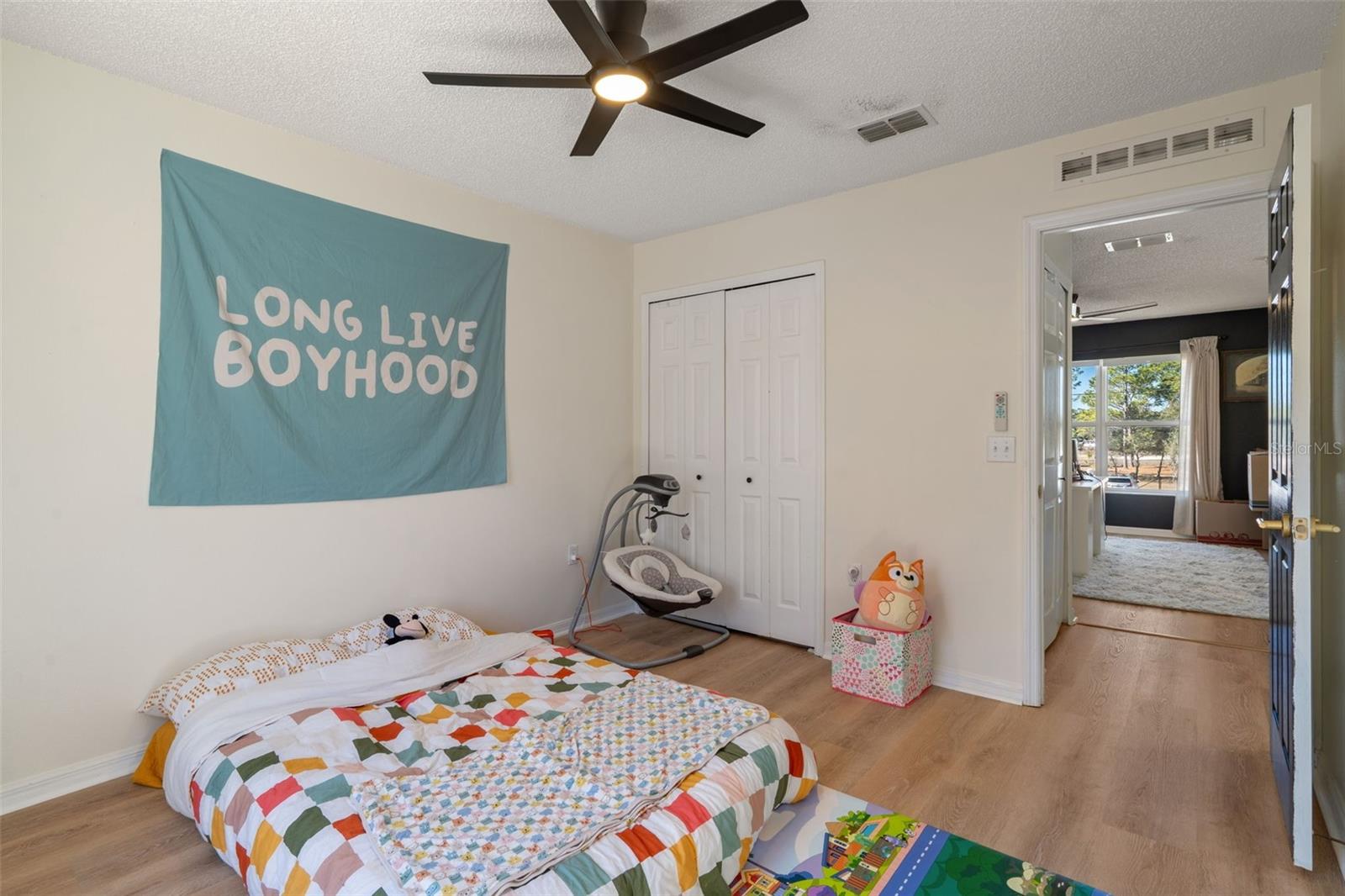 ROYAL HIGHLANDS - Residential