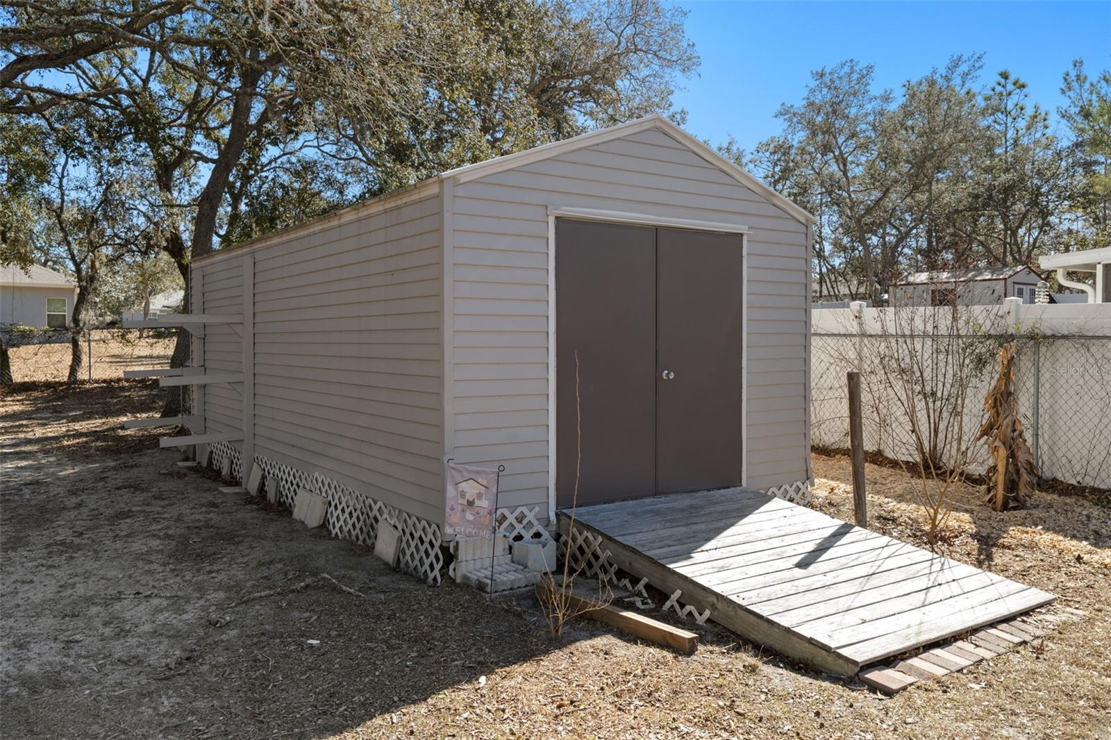 ROYAL HIGHLANDS - Residential