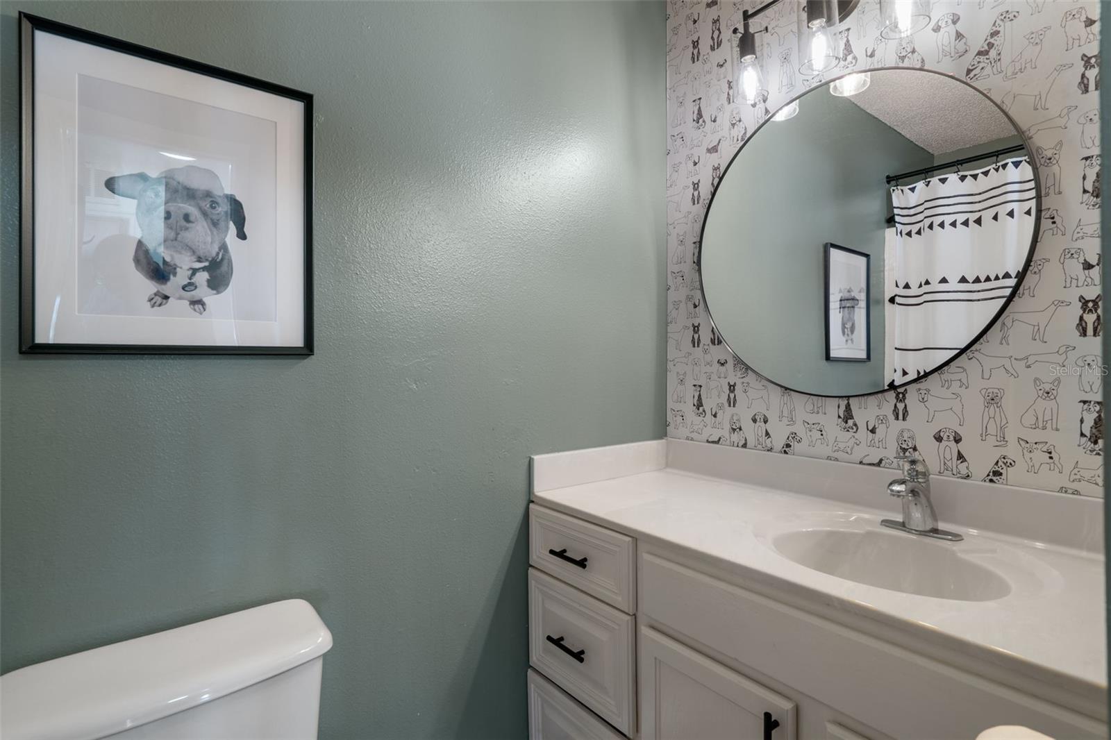 ROYAL HIGHLANDS - Residential