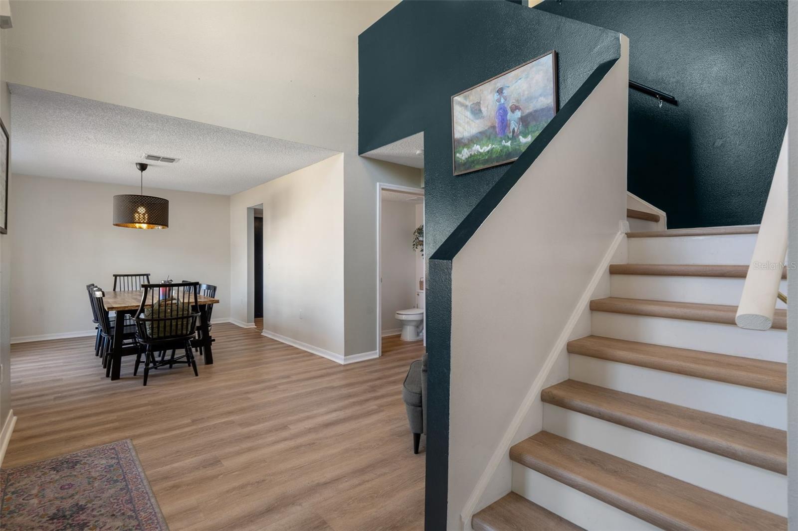 ROYAL HIGHLANDS - Residential