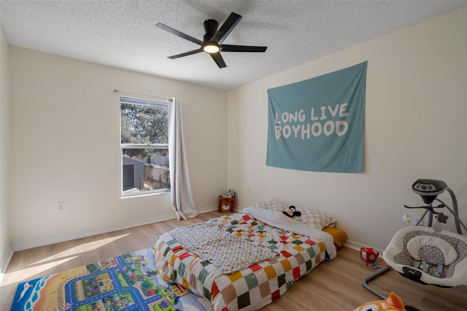 ROYAL HIGHLANDS - Residential