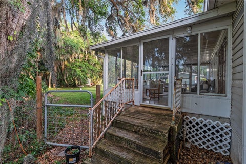 Tiny photo for 20361 1st Street, Mc Intosh, FL 32664 (MLS # GC539492)