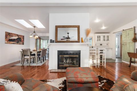 Tiny photo for 20361 1st Street, Mc Intosh, FL 32664 (MLS # GC539492)