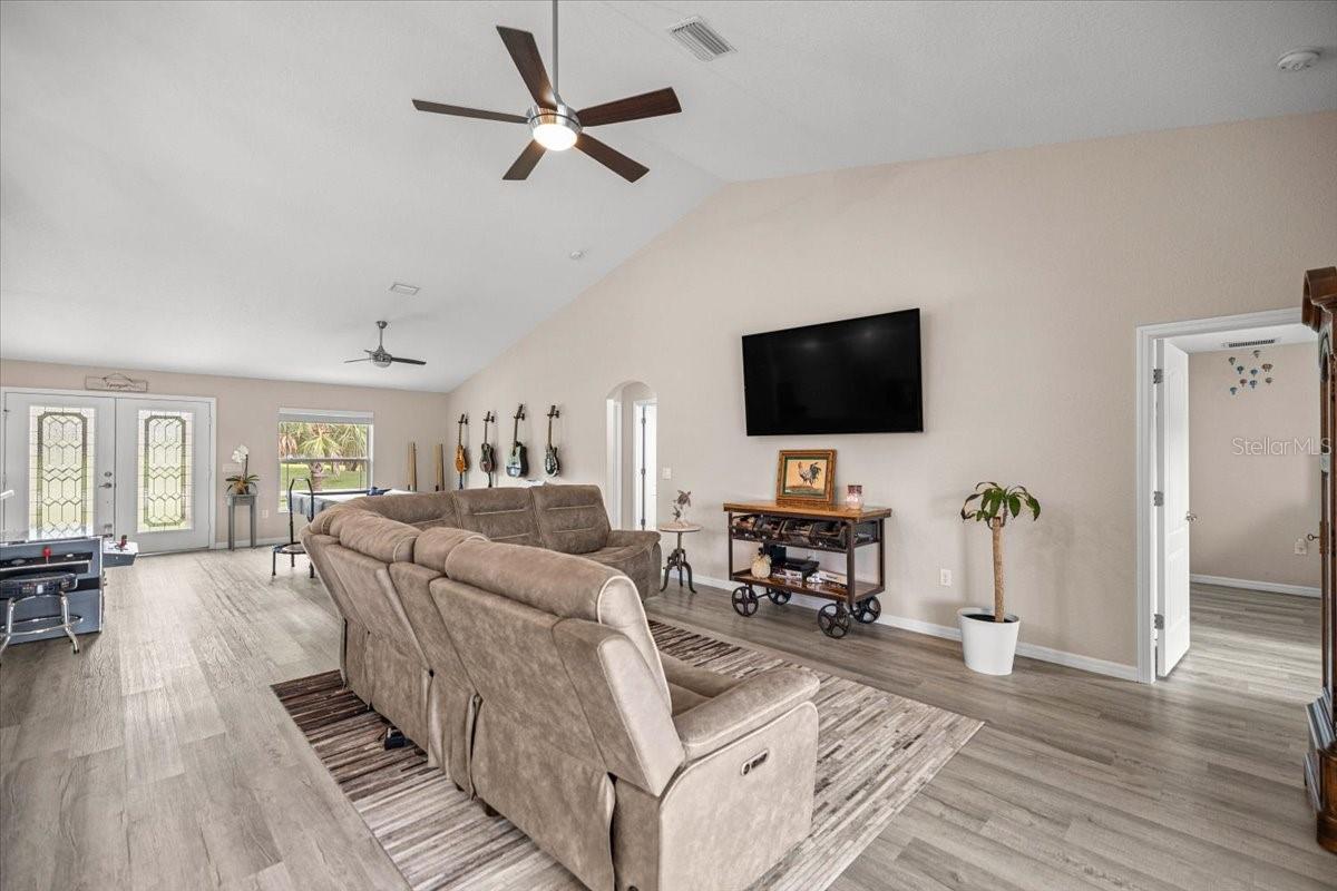 CITRUS HILLS 1ST ADD - Residential