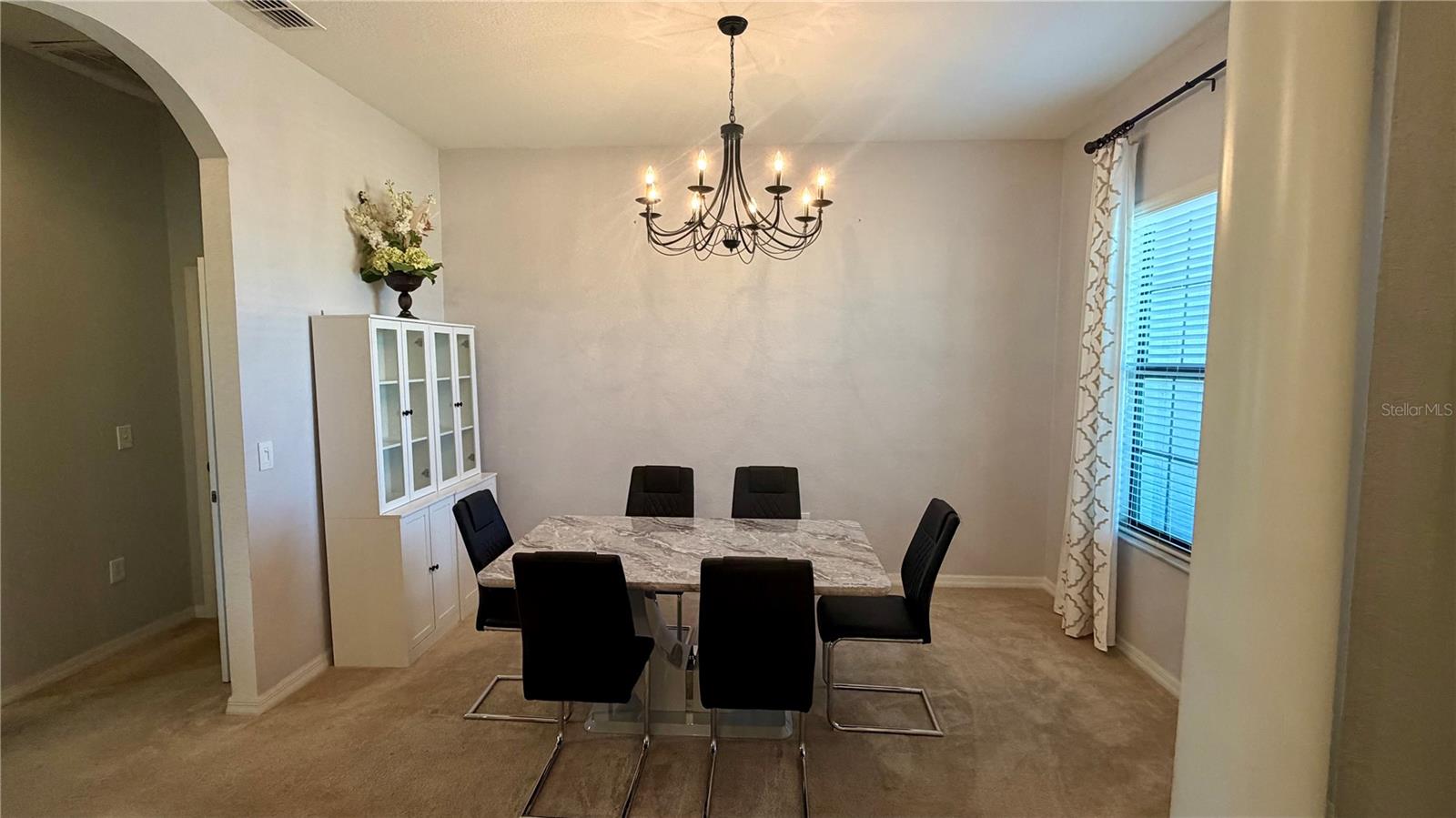 DINNER LAKE SOUTH - Residential