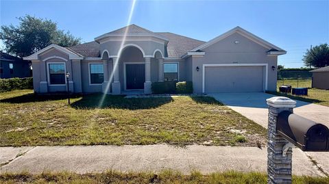 Photo of 4046 Dinner Lake Way, Lake Wales, FL 33859 (MLS # A4692925)