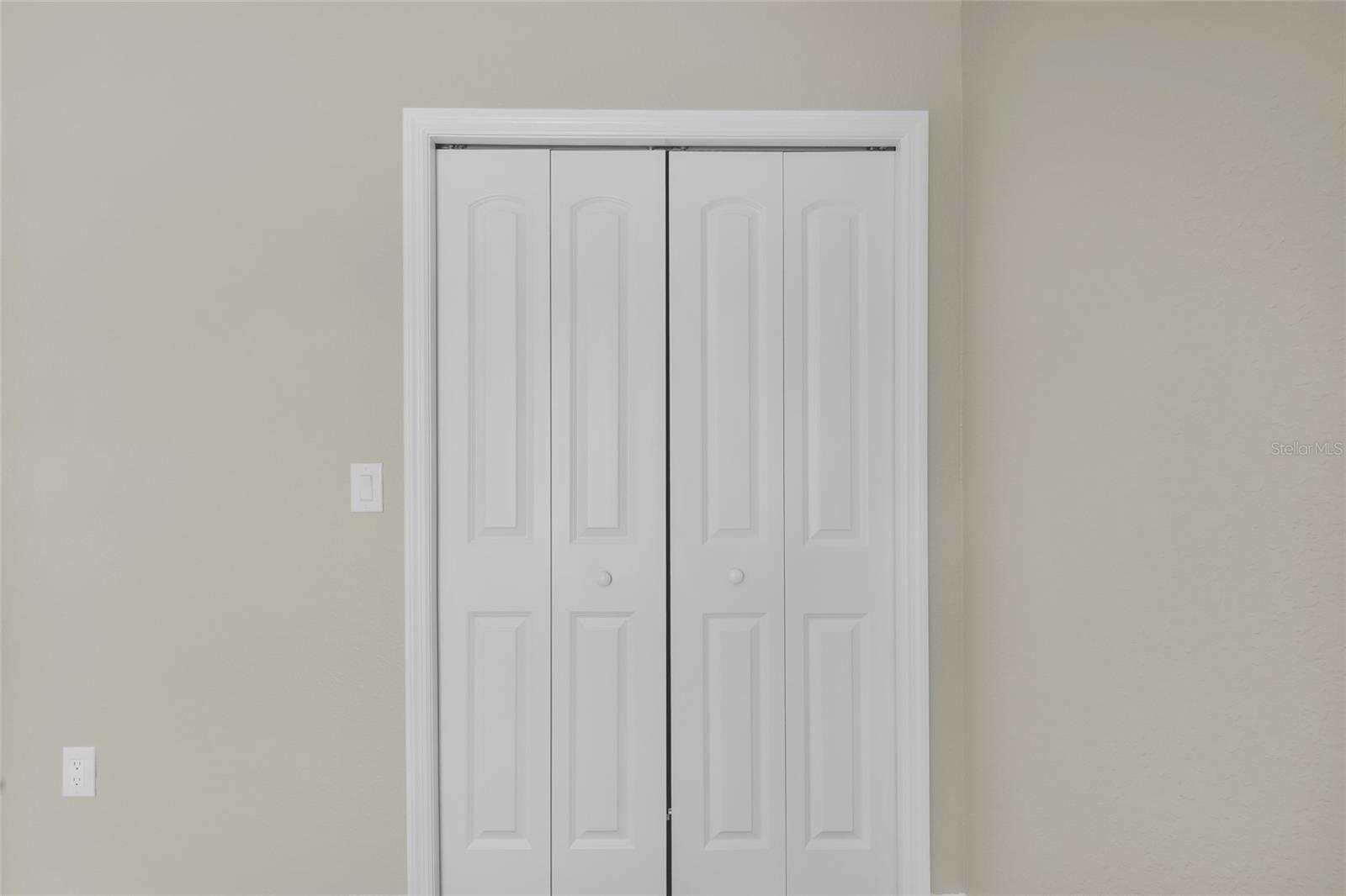 MARION OAKS UN 5 - Residential Lease