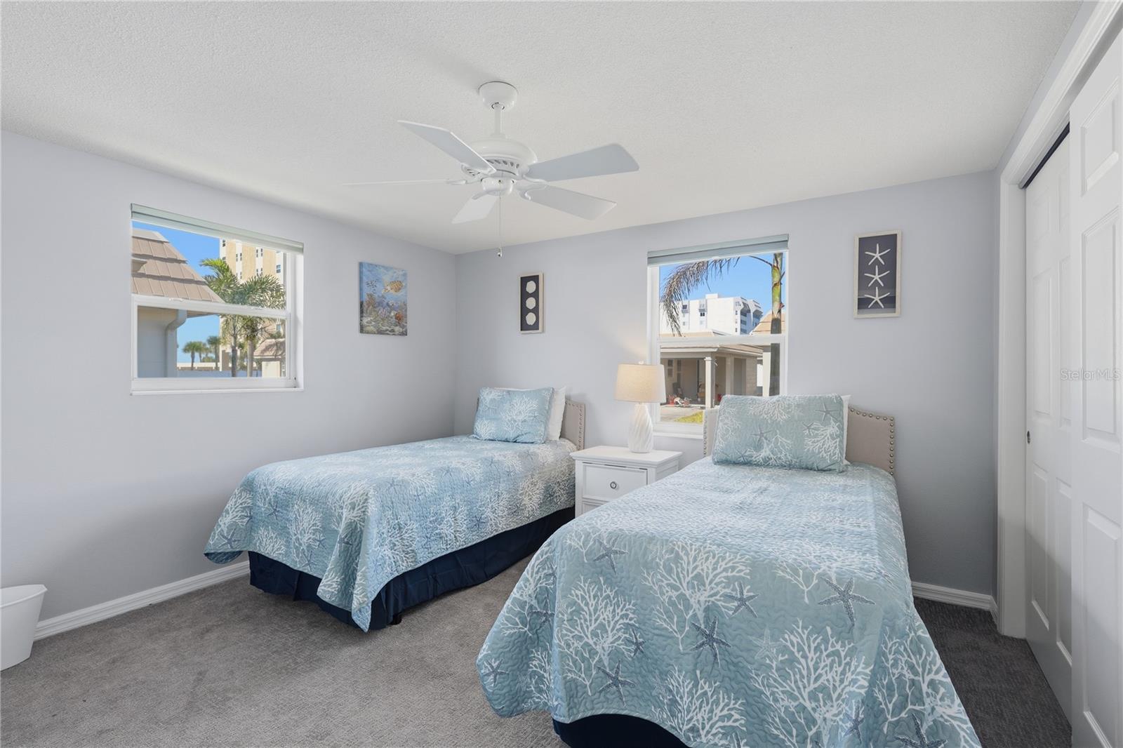 ISLAND HOUSE - Residential