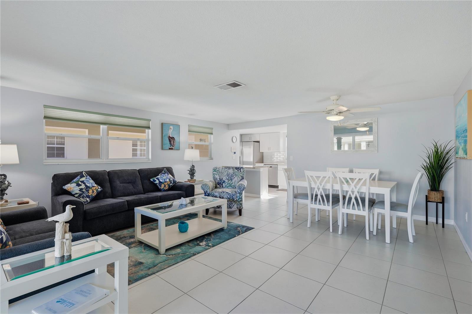 ISLAND HOUSE - Residential