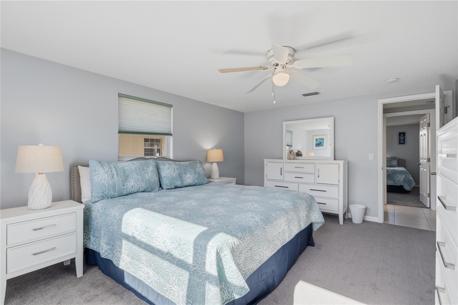 ISLAND HOUSE - Residential