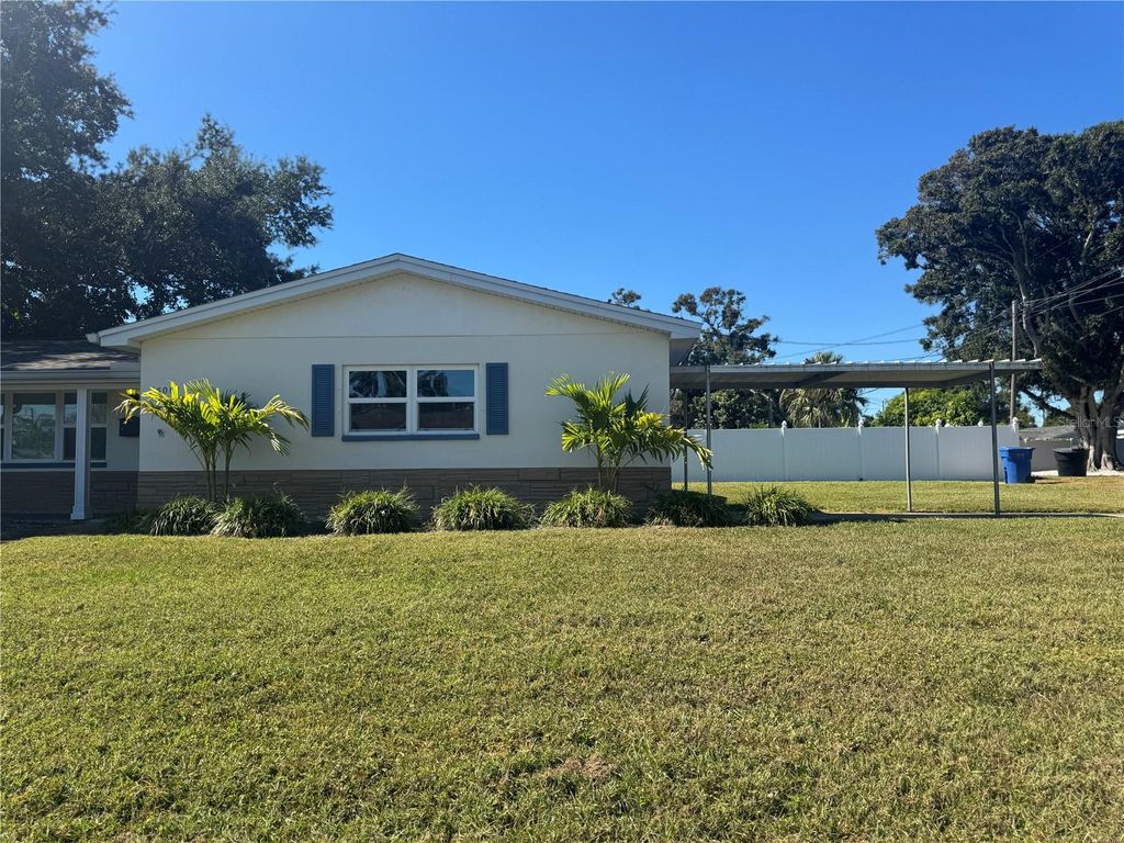 Photo of 1500 39th Street N, St Petersburg, FL 33713 (MLS # TB8445872)