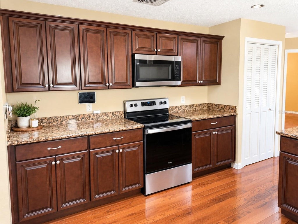 Photo of 1522 Arthur Street, Orlando, FL 32804 (MLS # O6446716)