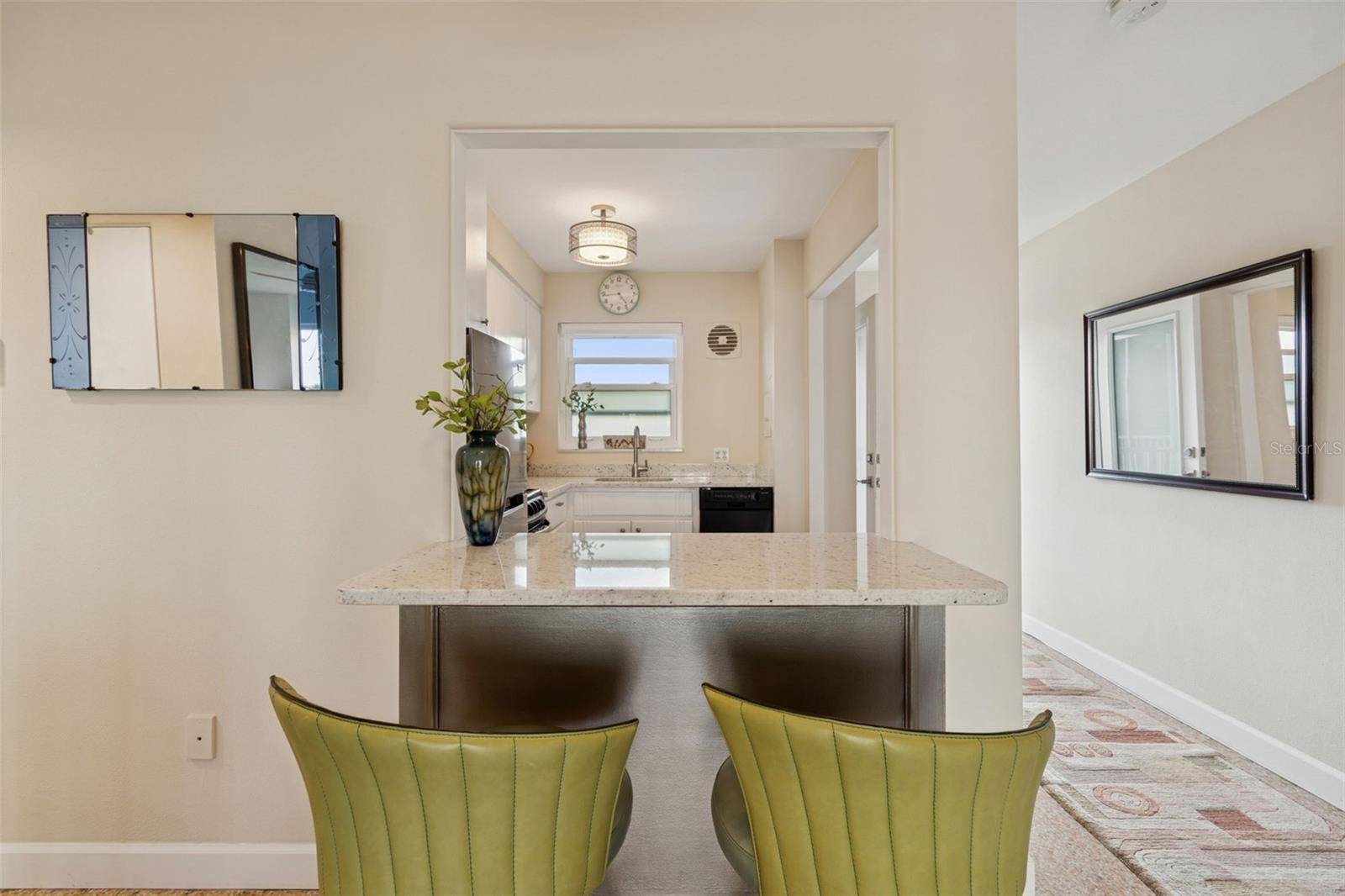 LAKE PALMS APTS CO-OP - Residential Lease