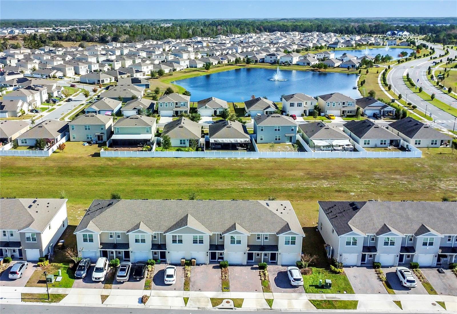 HARMONY WEST - Residential