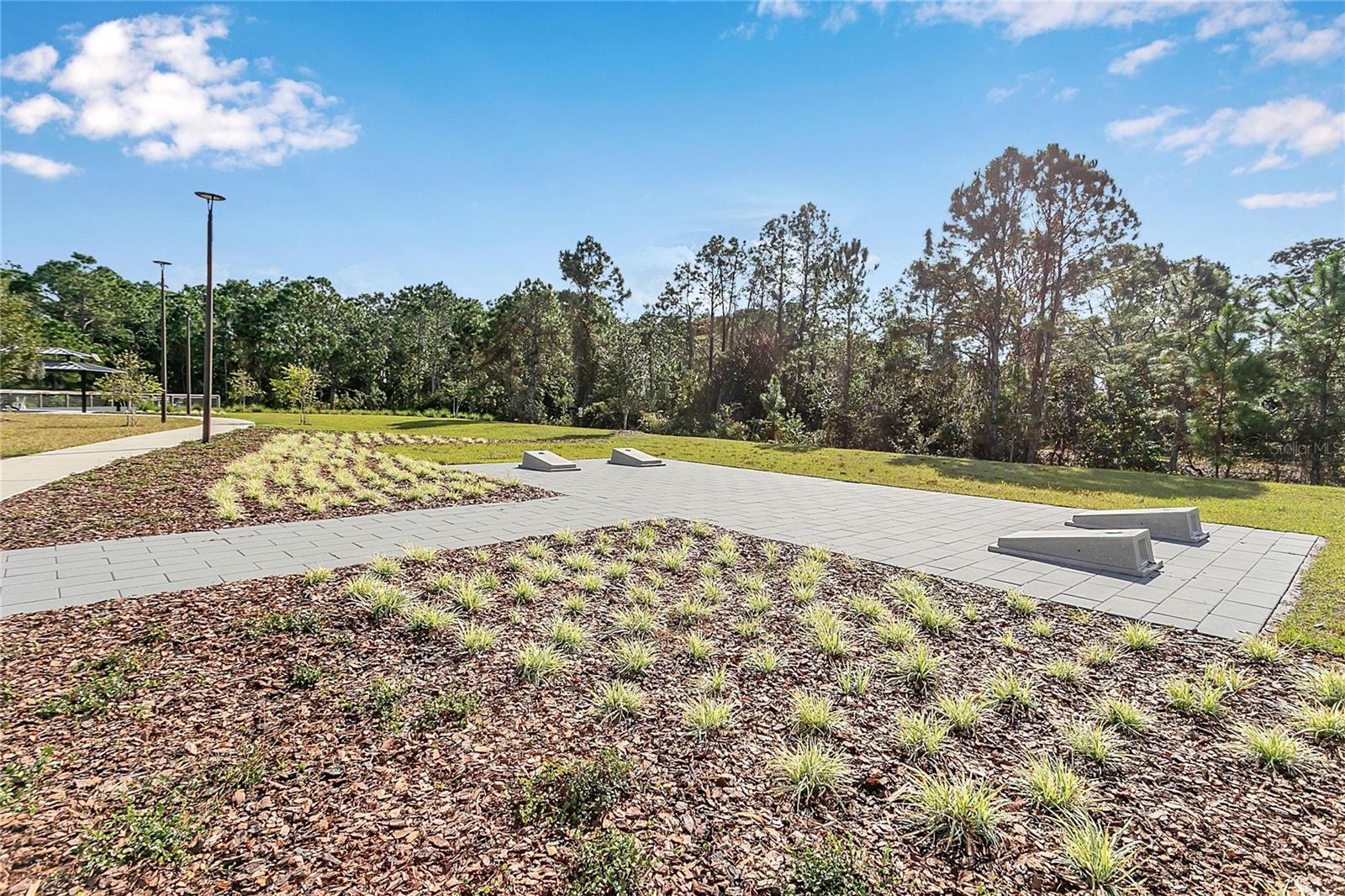 HARMONY WEST - Residential