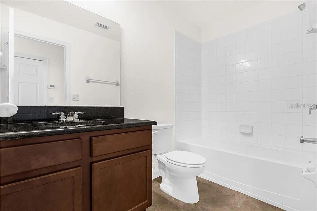 SUMMERLAKE PD PH 2C 2D 2E - Residential Lease