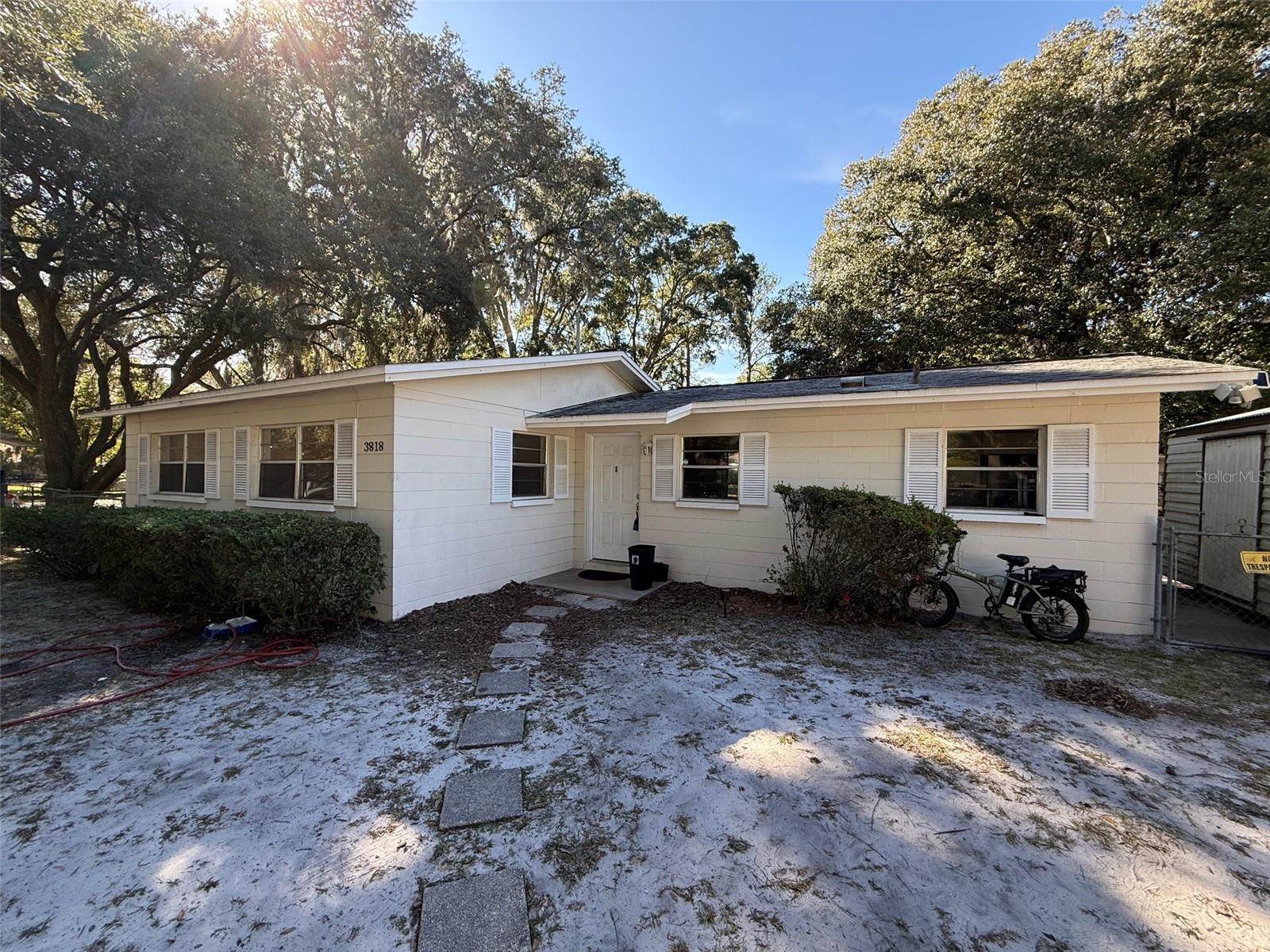 HIGHLAND COURT MANOR - Residential