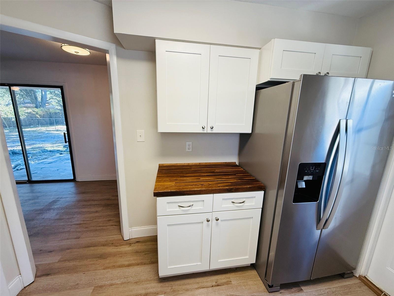 HIGHLAND COURT MANOR - Residential