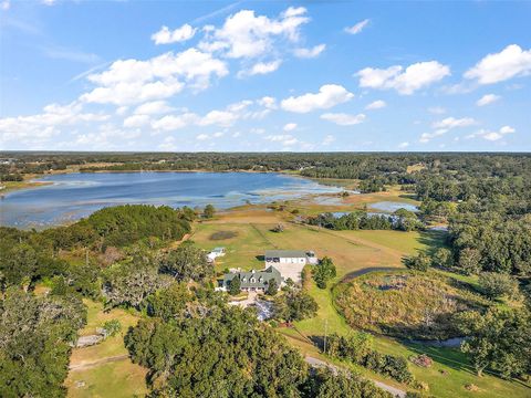 A home in EUSTIS