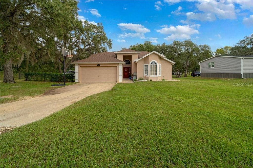 Photo of 4435 Lemon Street, Lady Lake, FL 32159 (MLS # O6349931)