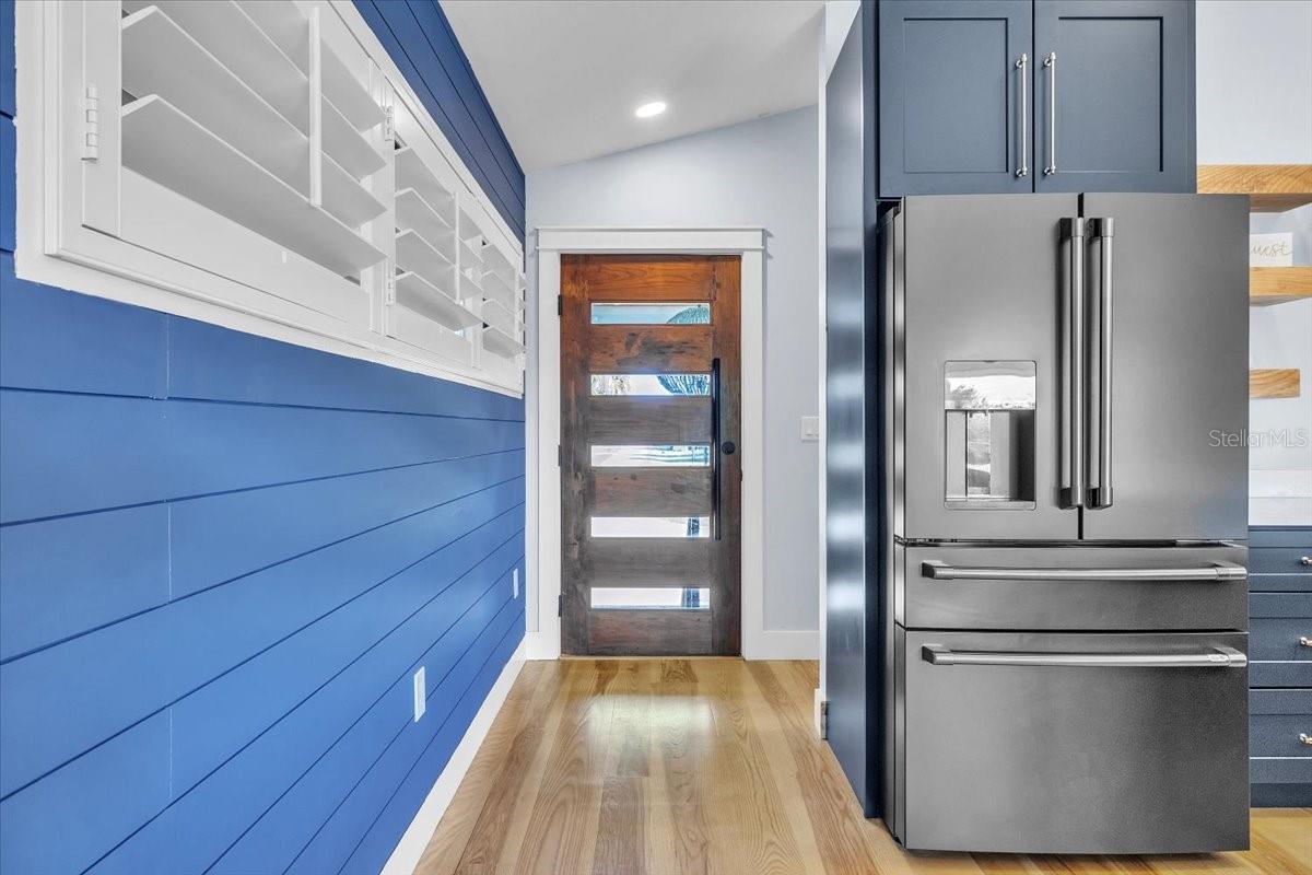 EAST LAKE COLONY - Residential