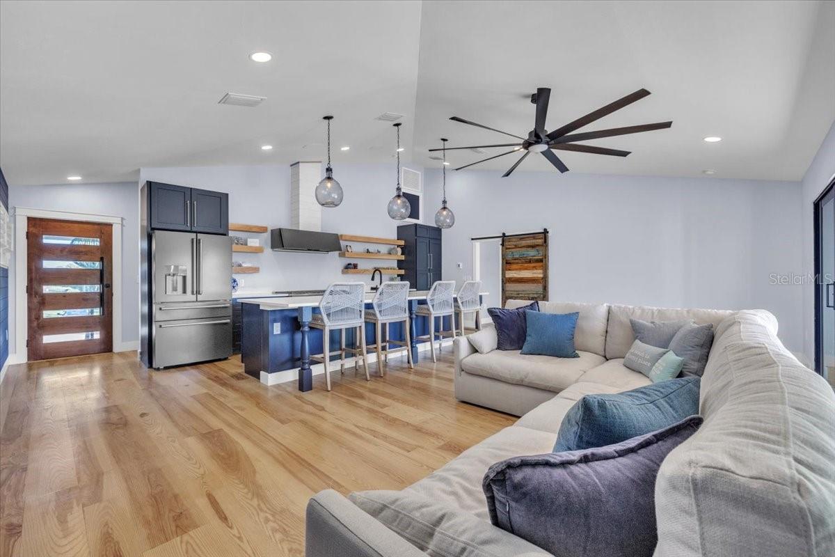 EAST LAKE COLONY - Residential