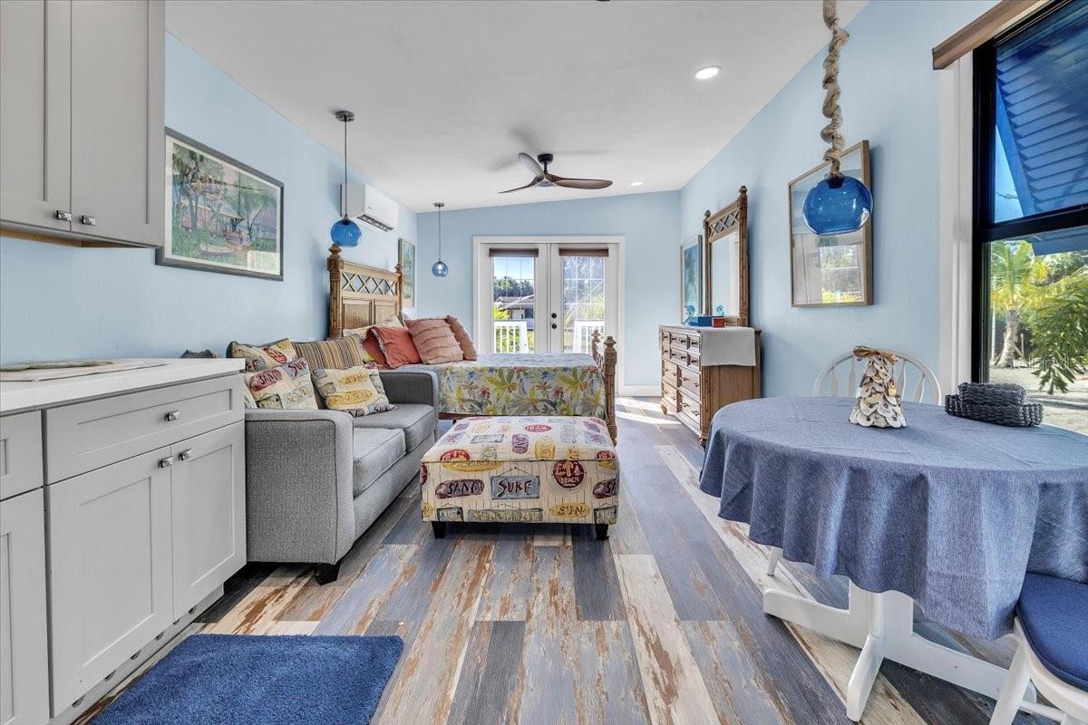 EAST LAKE COLONY - Residential