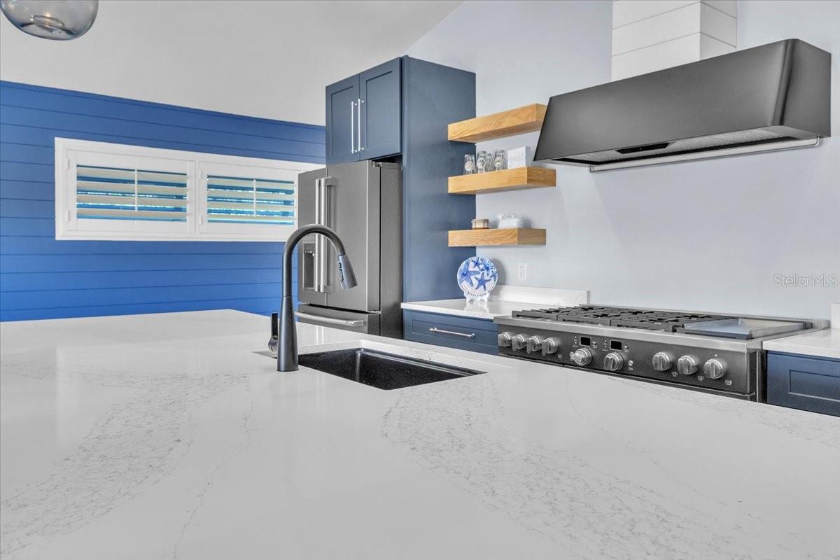 EAST LAKE COLONY - Residential