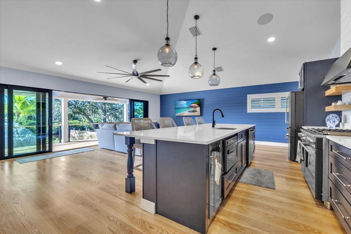 EAST LAKE COLONY - Residential