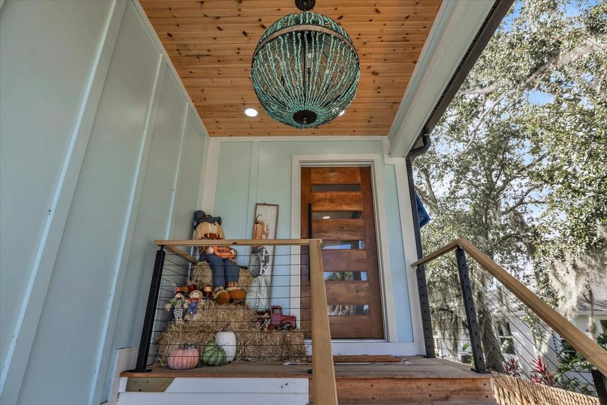 EAST LAKE COLONY - Residential