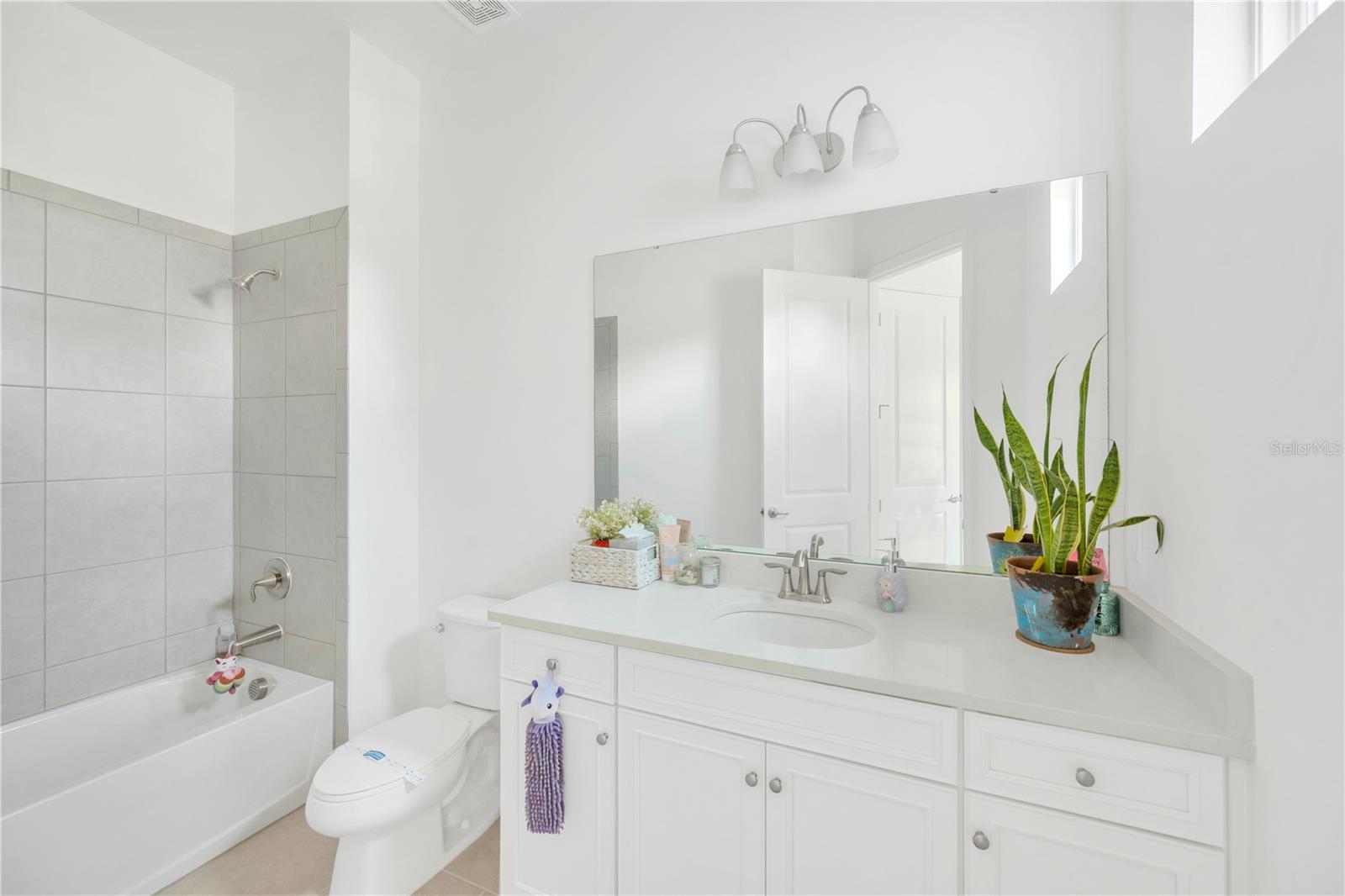 MIRABAY PH 3C-3 - Residential